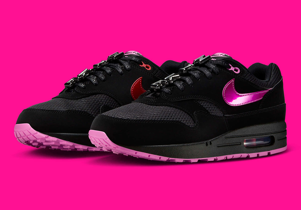 Nike Air Max 1 Valentines Day Hv2302 001 4