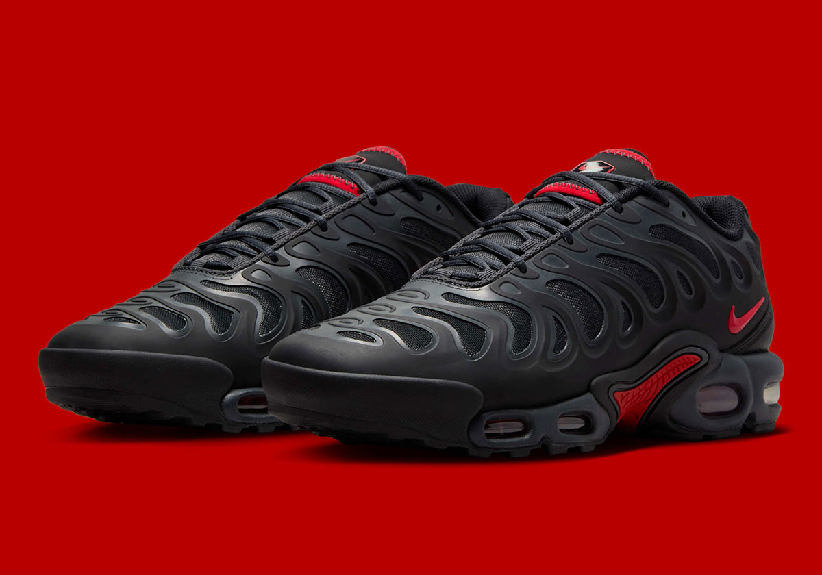 Nike Coats The Air Max Plus Drift In Storied “Bred”