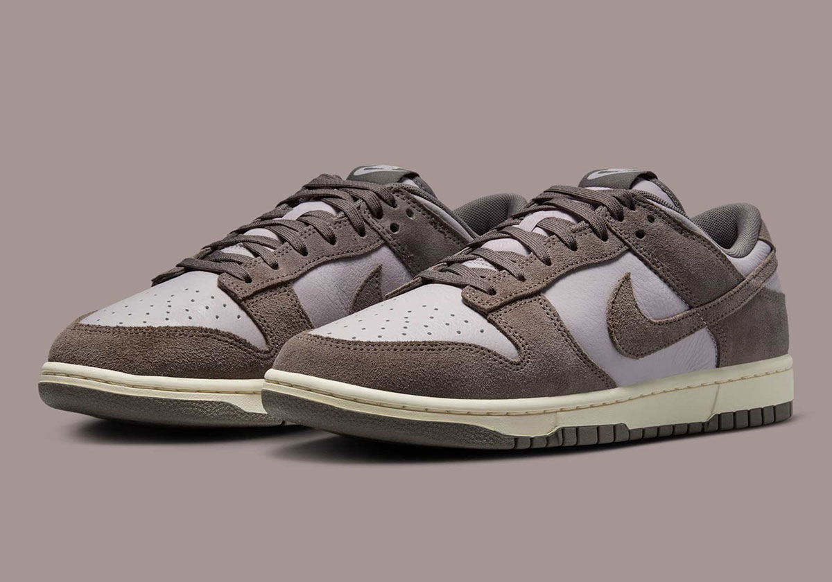 No, This Nike Dunk Is Not An A Ma Maniere Collaboration