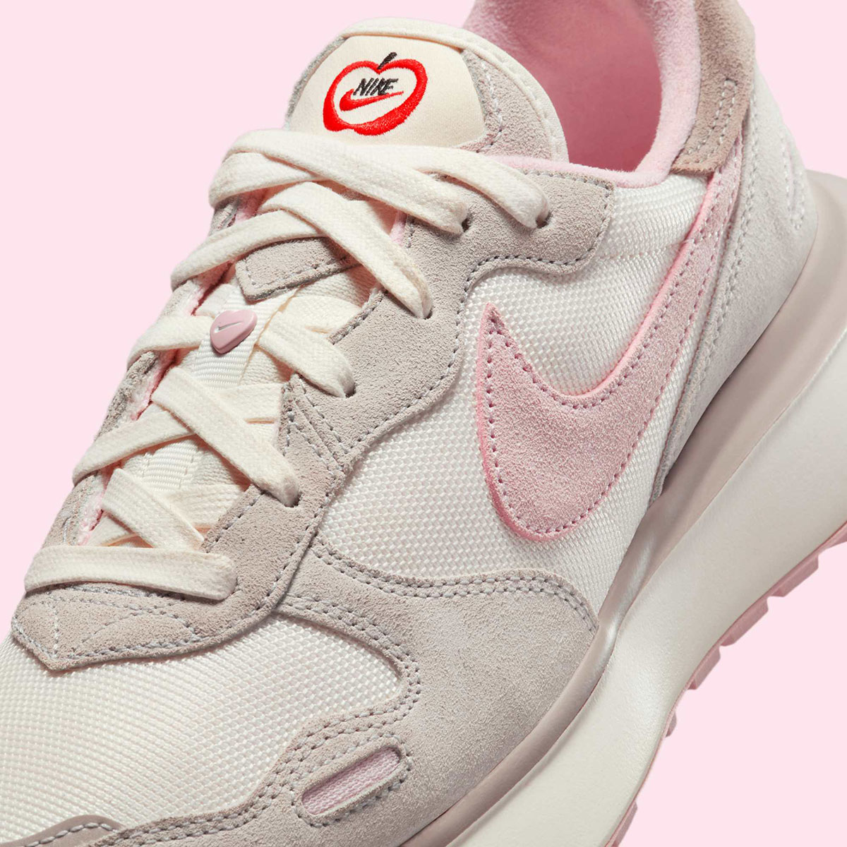 Nike Phoenix Waffle Valentines Day Hv5993 161 2