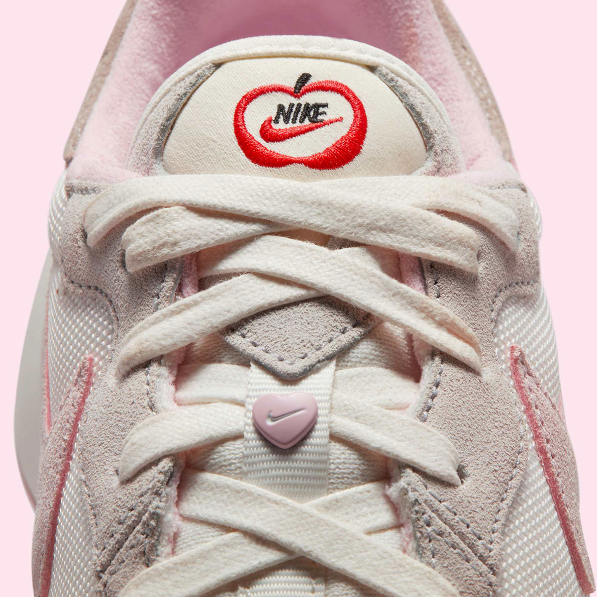 Nike Phoenix Waffle Valentines Day Hv5993 161 9