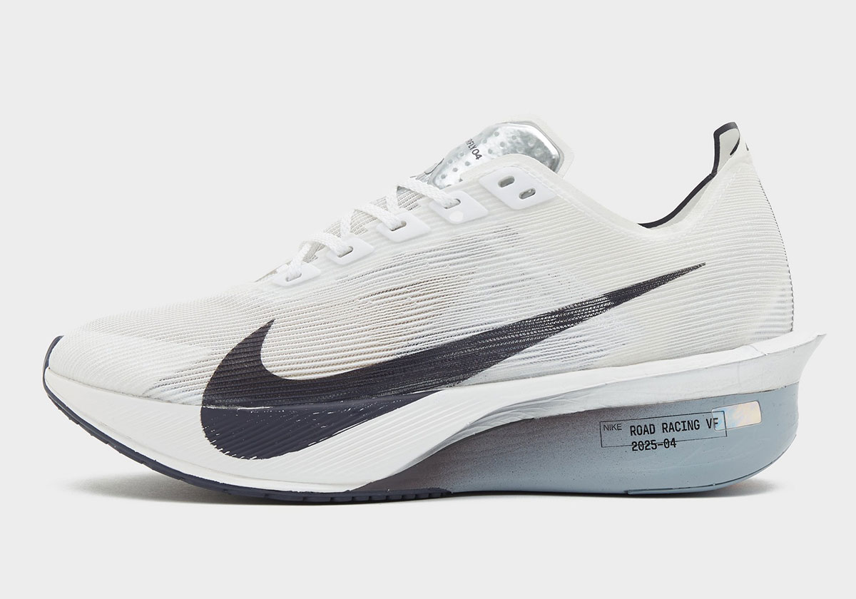 Nike Vaporfly 4 White Gridiron Obsidian Mist Pure Platinum Bright Crimson Metallic Silver Hf6414 100 4