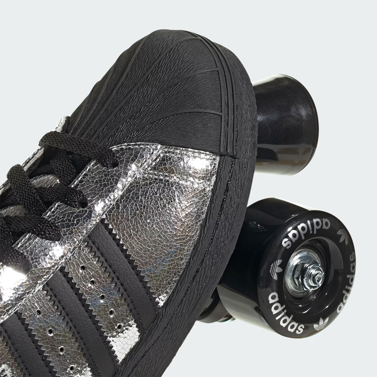 Adidas Superstar 82 Roller Skates Silver Jh5522 1