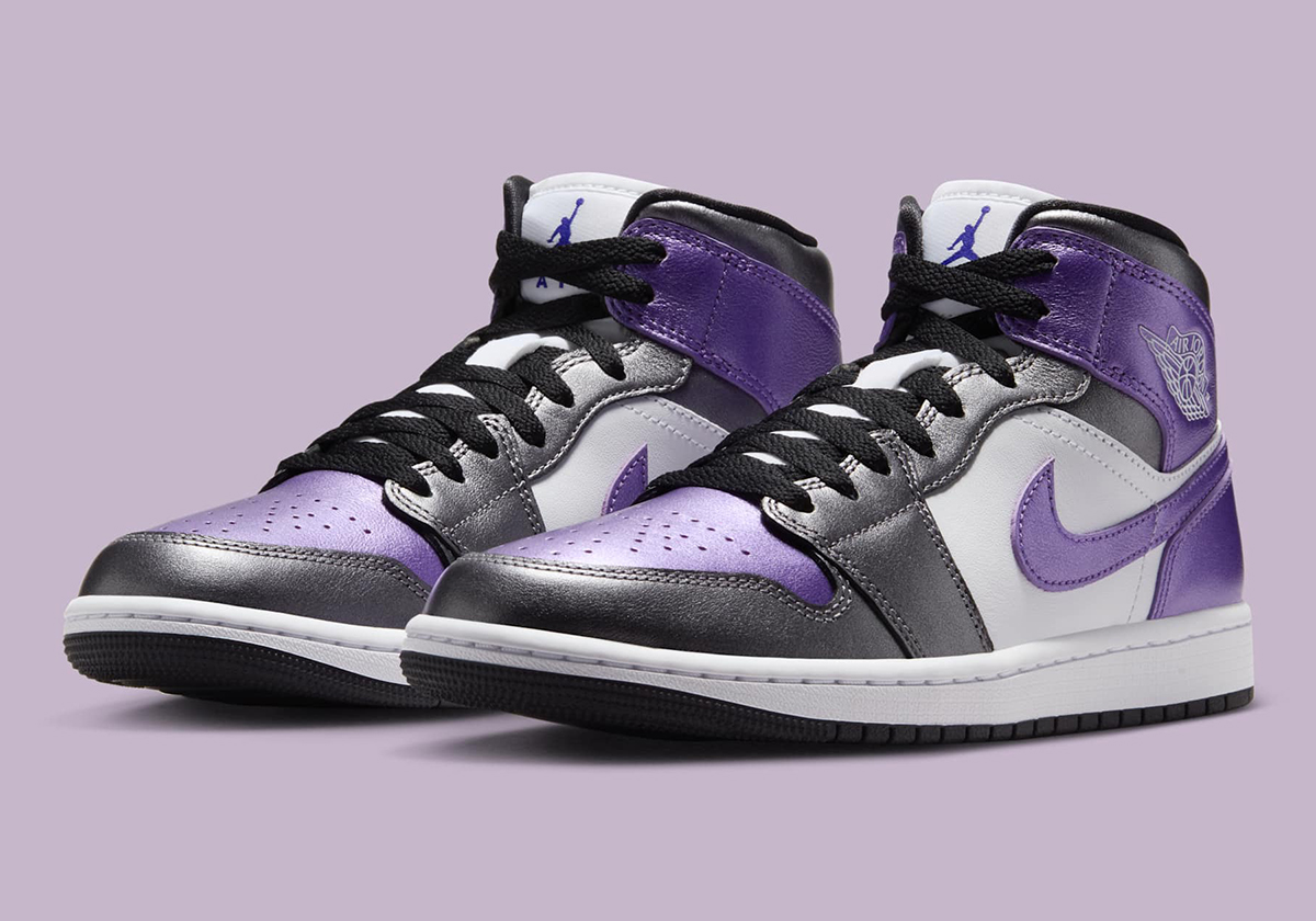 Air Jordan 1 Mid Metallic Purple Hj5911 105 1