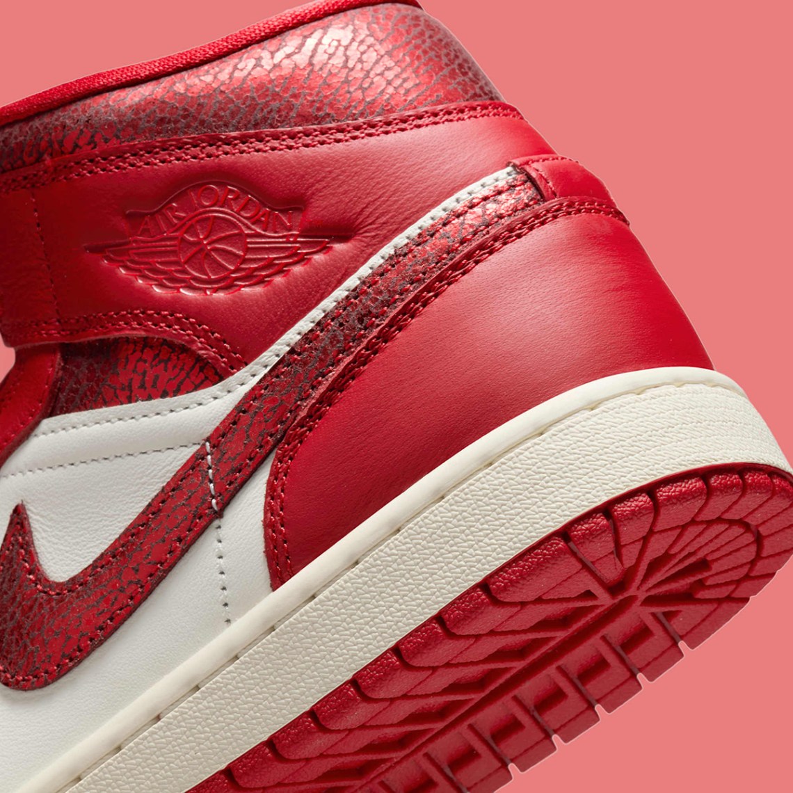 Air Jordan 1 Mid  display picture 2