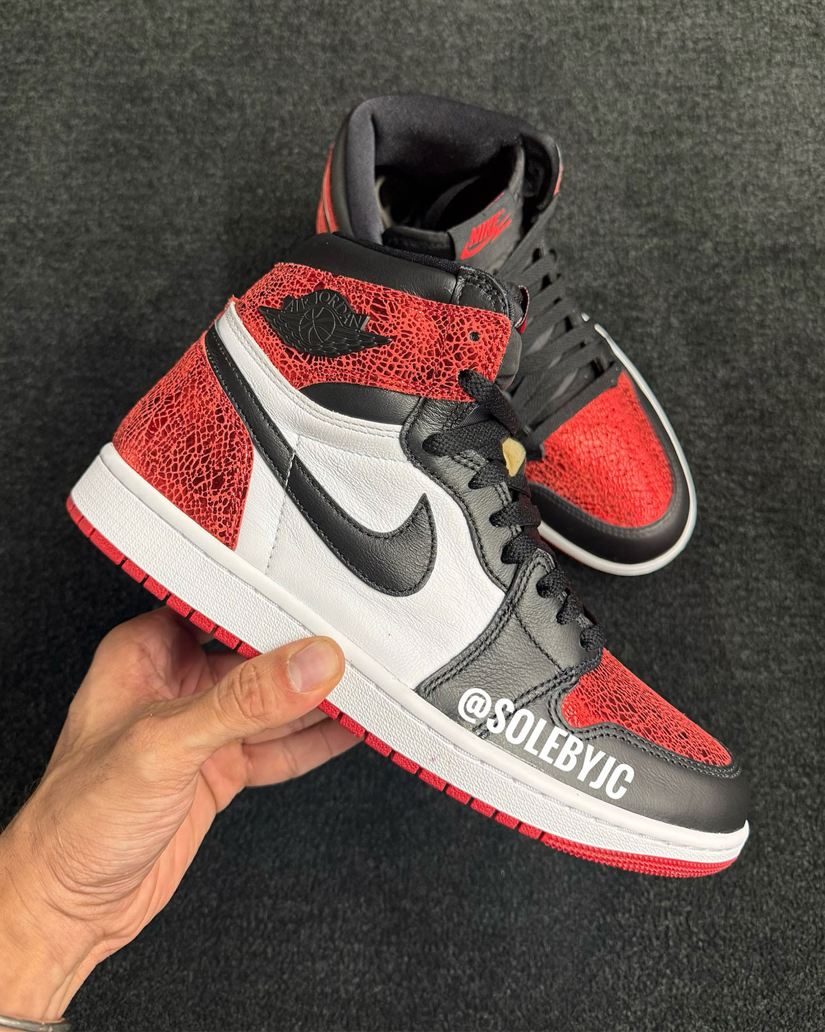 jordan 1 varsity red 2021