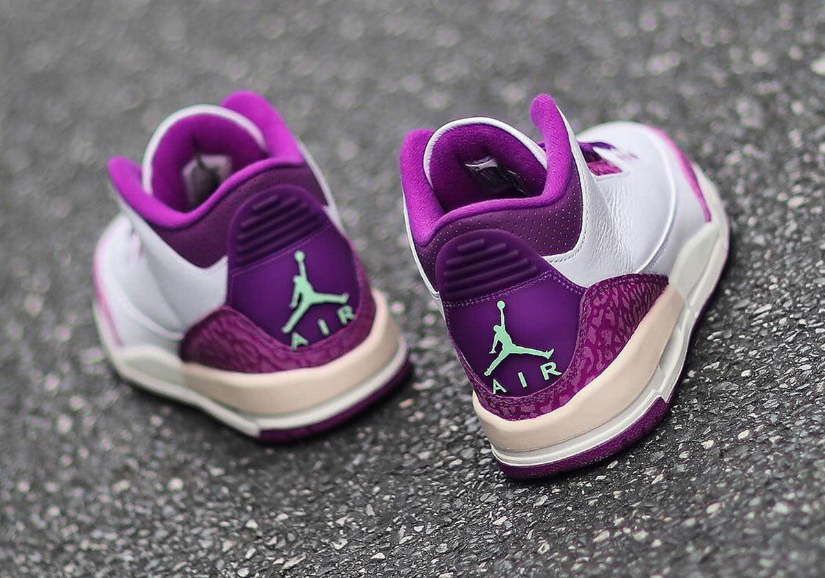 Air Jordan 3 Gs Joker White Vapor Green Vivid Purple Hq0784 100 2