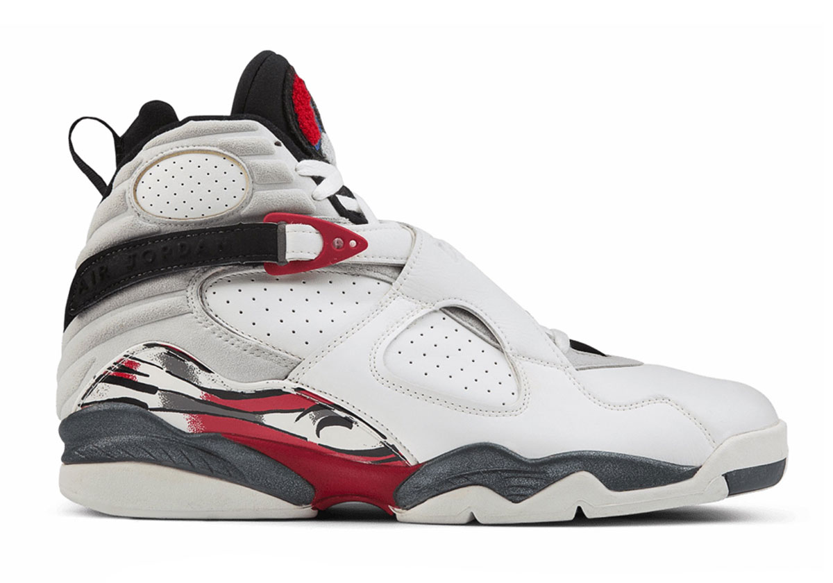 Air Jordan 8 Bugs Bunny Holiday 2025