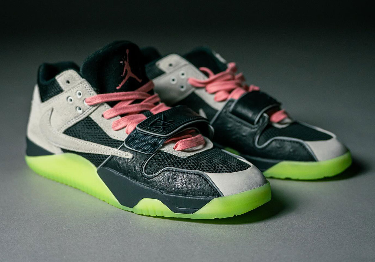 ジャンプマンジャック JORDAN BRAND JUMPMAN JACK TR MUSLIN/BLACK-BRIGHT CACTUS