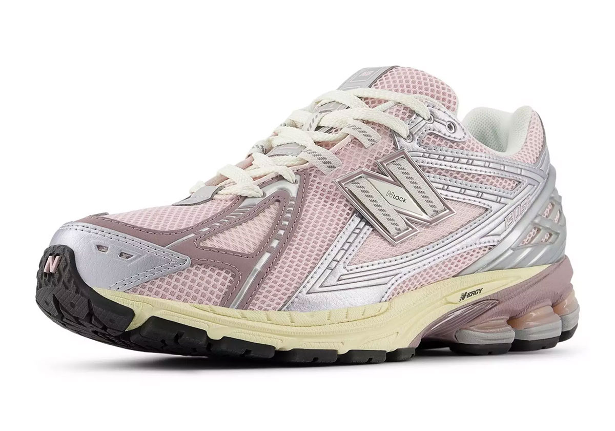 The New Balance 1906R Gets Pretty In Pink