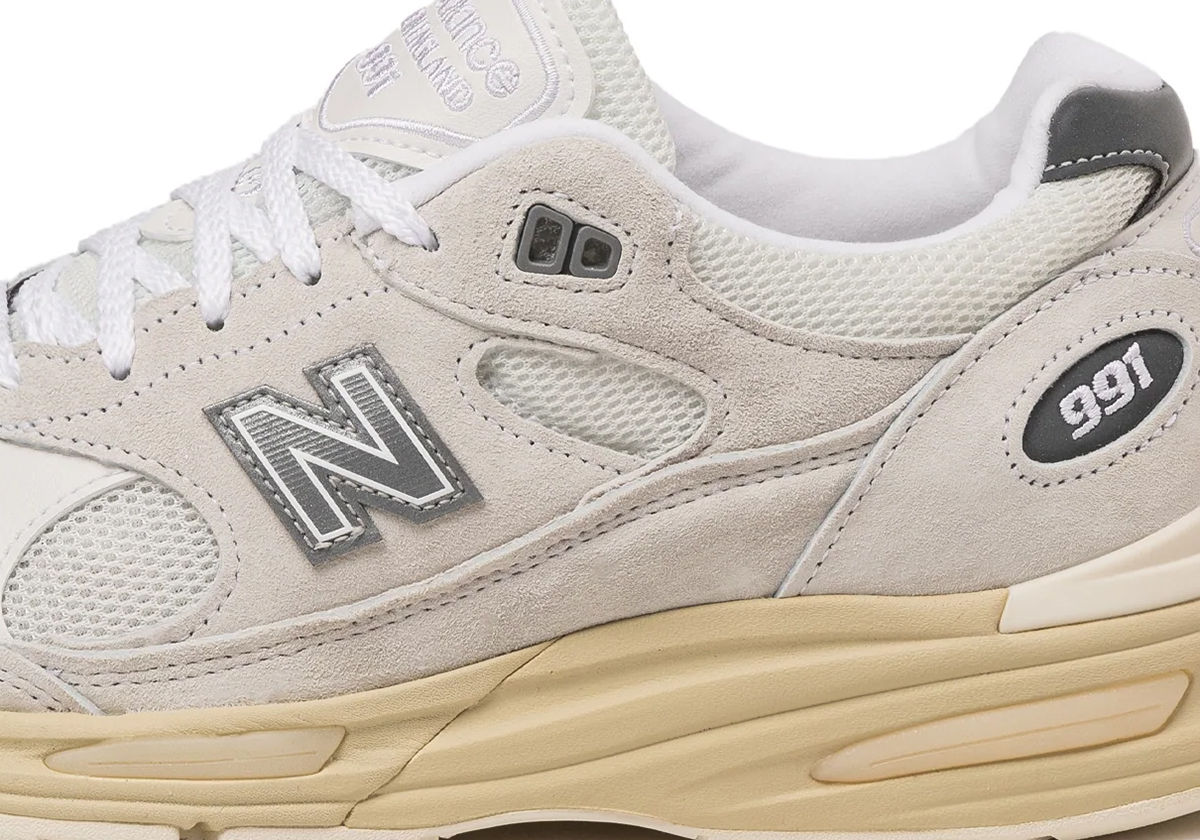 "Frozen Dew" Settles On The New Balance 991v2 Made In UK