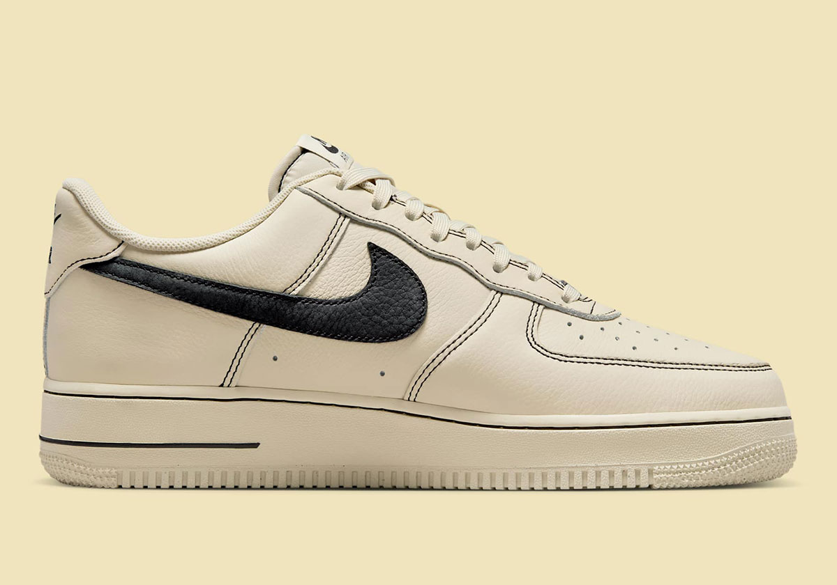 Nike Air Force 1 Low Light Khaki Black Hq2037 200 1