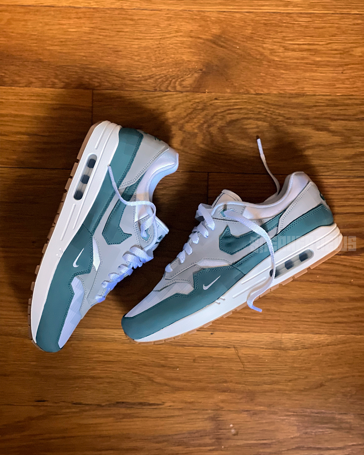 Nike Air Max 1 Low Poly Adventure Tomb Raider Hv1940 100 4