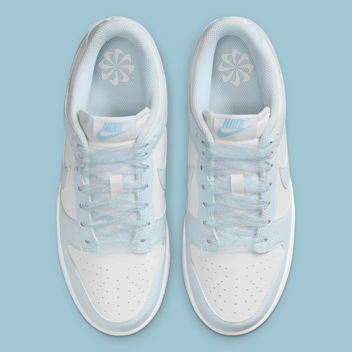 Nike Dunk Low Blue Tint IB7311100