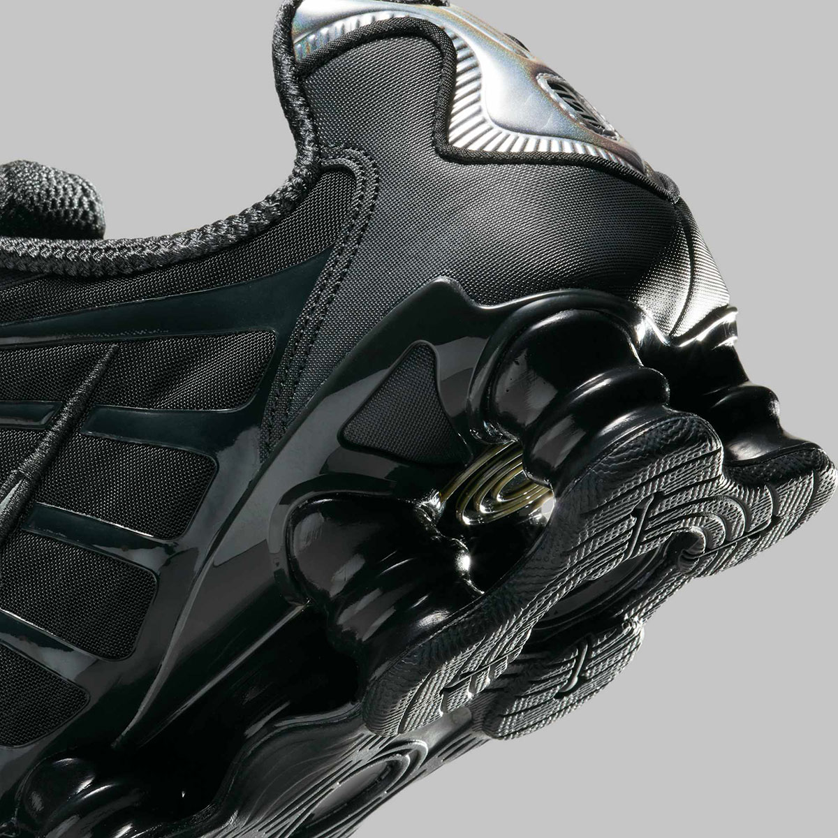 Nike Shox Tl Off Noir Metallic Silver Ib7704 001 1