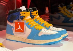 Union x Air Jordan 1 “UNC Royal” Sample Emerges