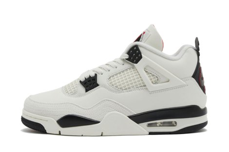 Air Jordan 4 "Flight Club"