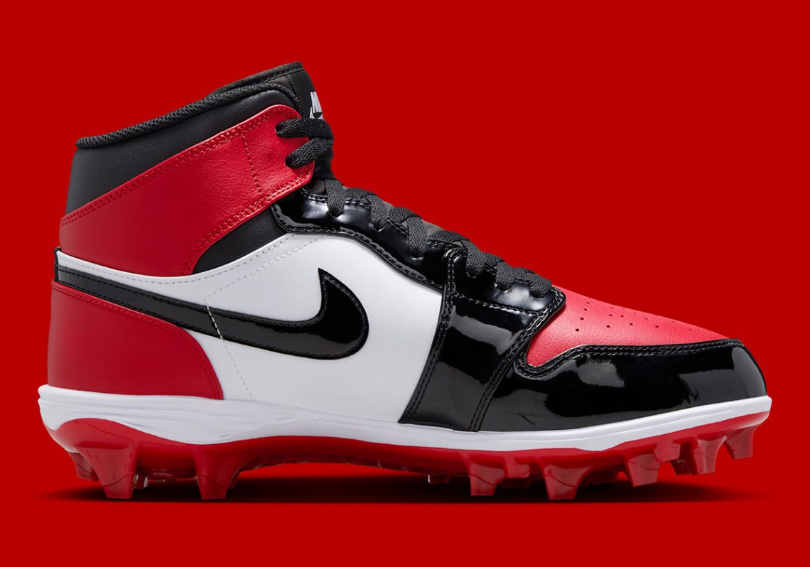 Air Jordan 1 Bred Football Cleat FJ6805-601 | SneakerNews.com display picture 2