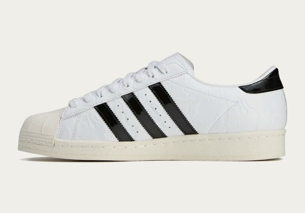 Jr2702 BAPE adidas Superstar JR2701 JR2702 | SneakerNews.com