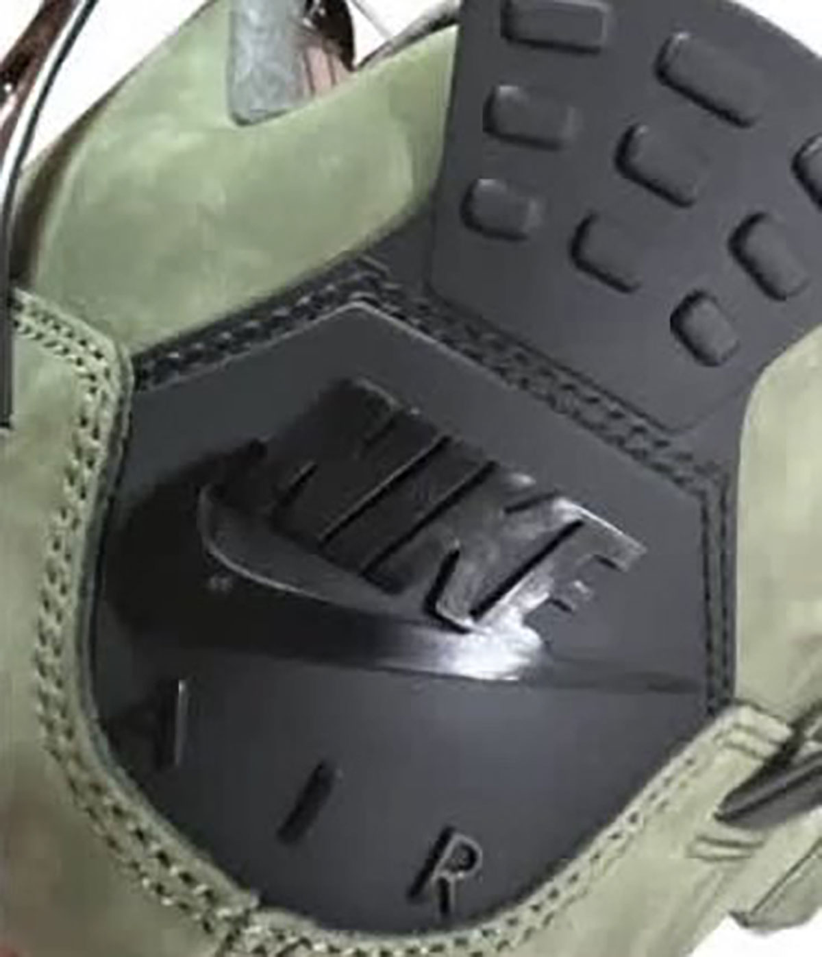 undefeated jordan 4s