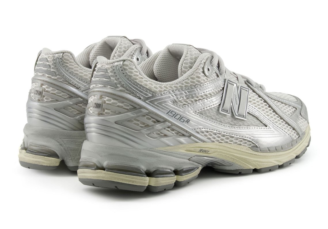 New Balance 1906R White/Silver U1906RGC | SneakerNews.com