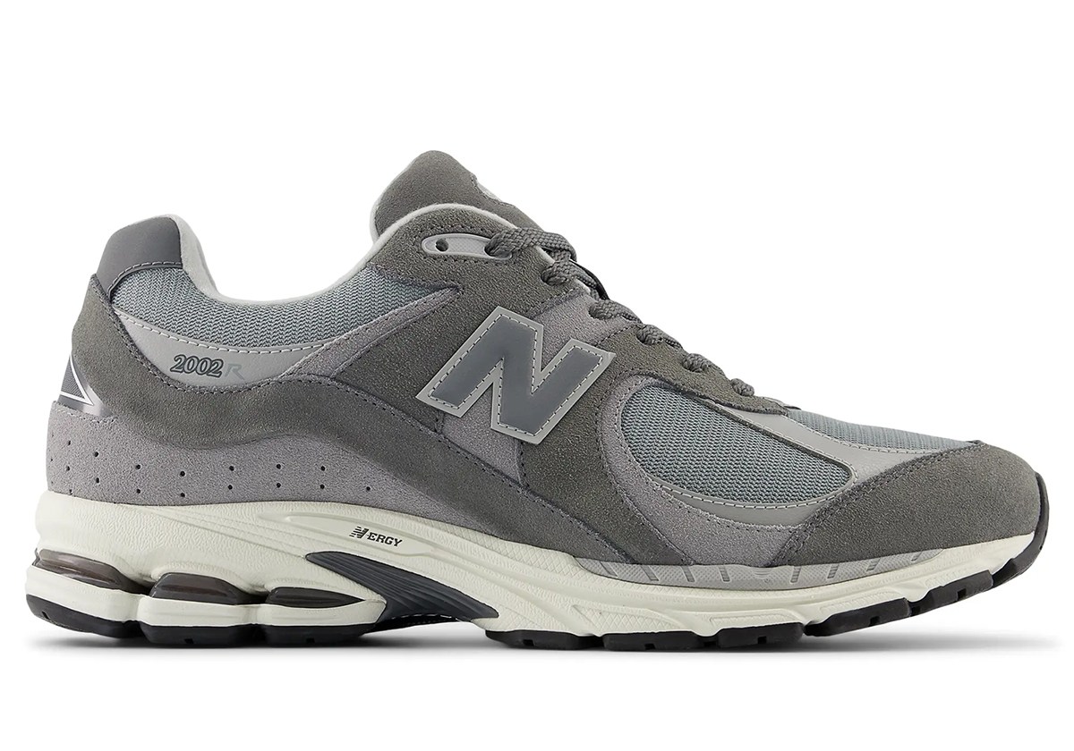 Nb R2002 Gray Grey New Balance 2002R U2002RCB | SneakerNews.com
