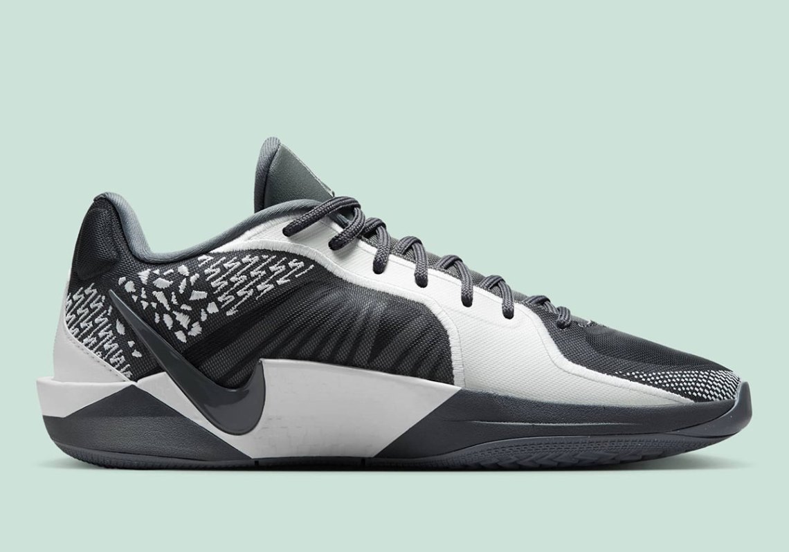 Nike Sabrina 2 \'Locked In\' Size 10 Men = 11.5 Women Iron Grey FQ2174-005 Nike Sabrina 2 “Iron Grey” FQ2174-005 Release Info | Hypebeast main image 3