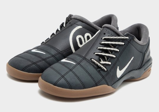 The Nike Total 90 III SP Goes Total Black