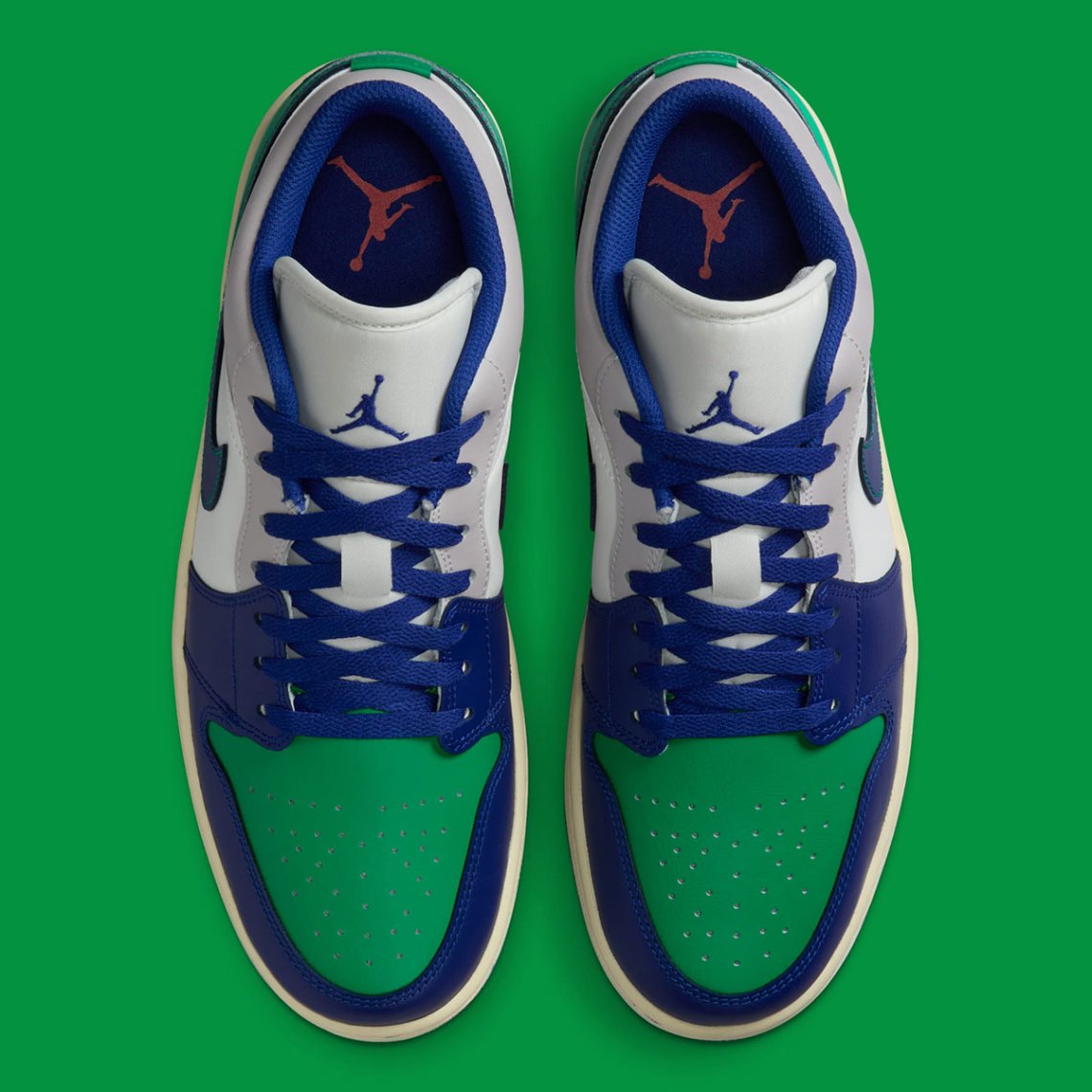 Nike AIR JORDAN 1 LOW RARE Sail Deep Royal Blue 553558 147 Acheter Air Jordan 1 Low  main image 4