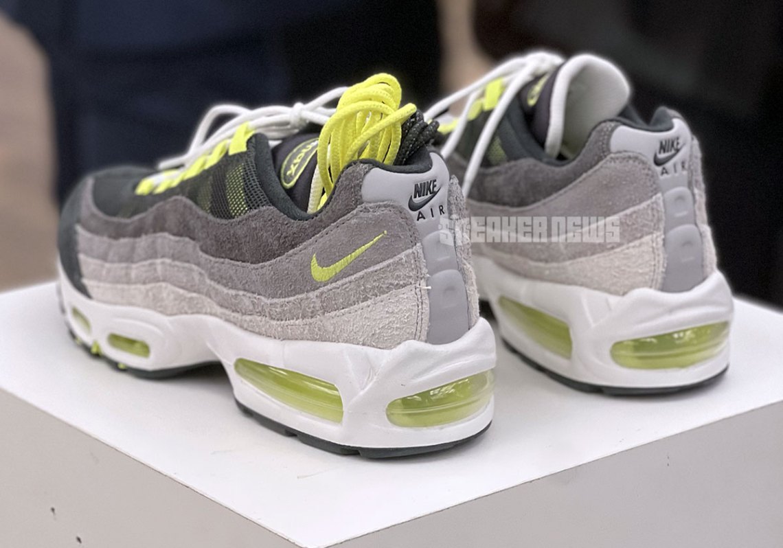 Nike Air Max 95 OG Reverse Gradient HM4738-001 | SneakerNews.com