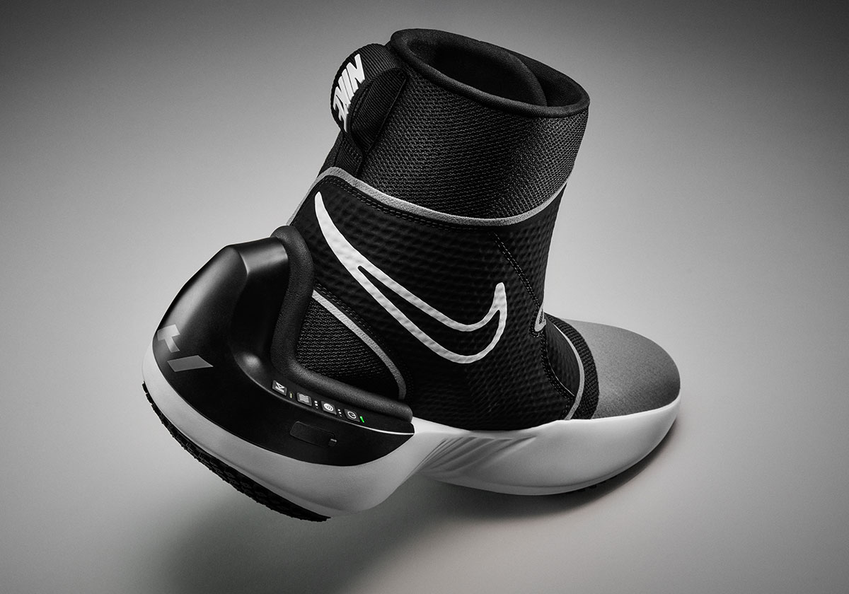 Дата выхода Nike Hyperboot 1