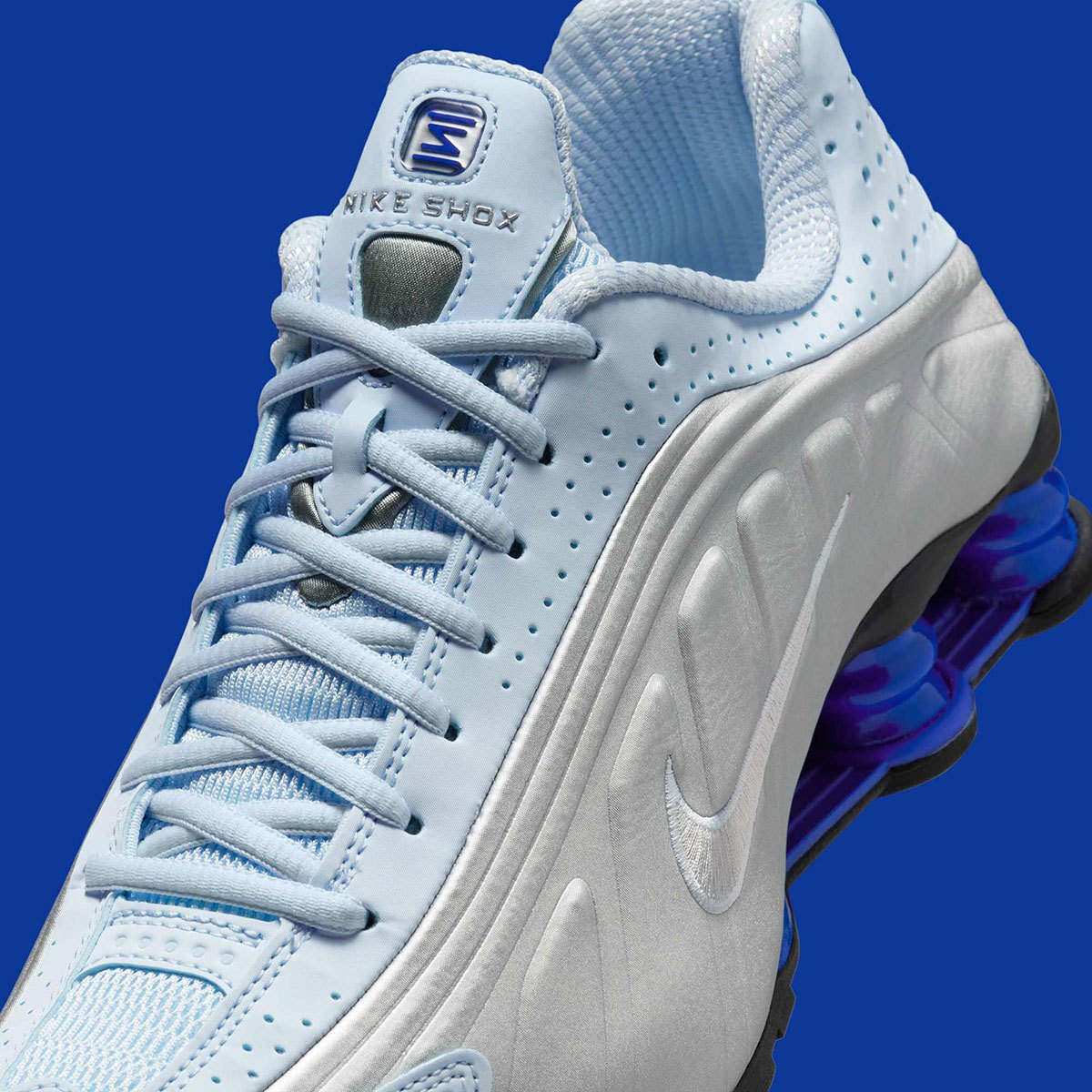 Nike Shox R4 Blue Tint AR3565-402 | SneakerNews.com