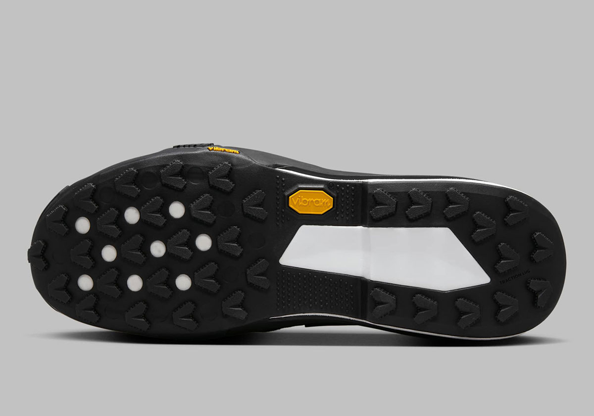 Sacai Nike Zegamadome Black Hq8618 001 8