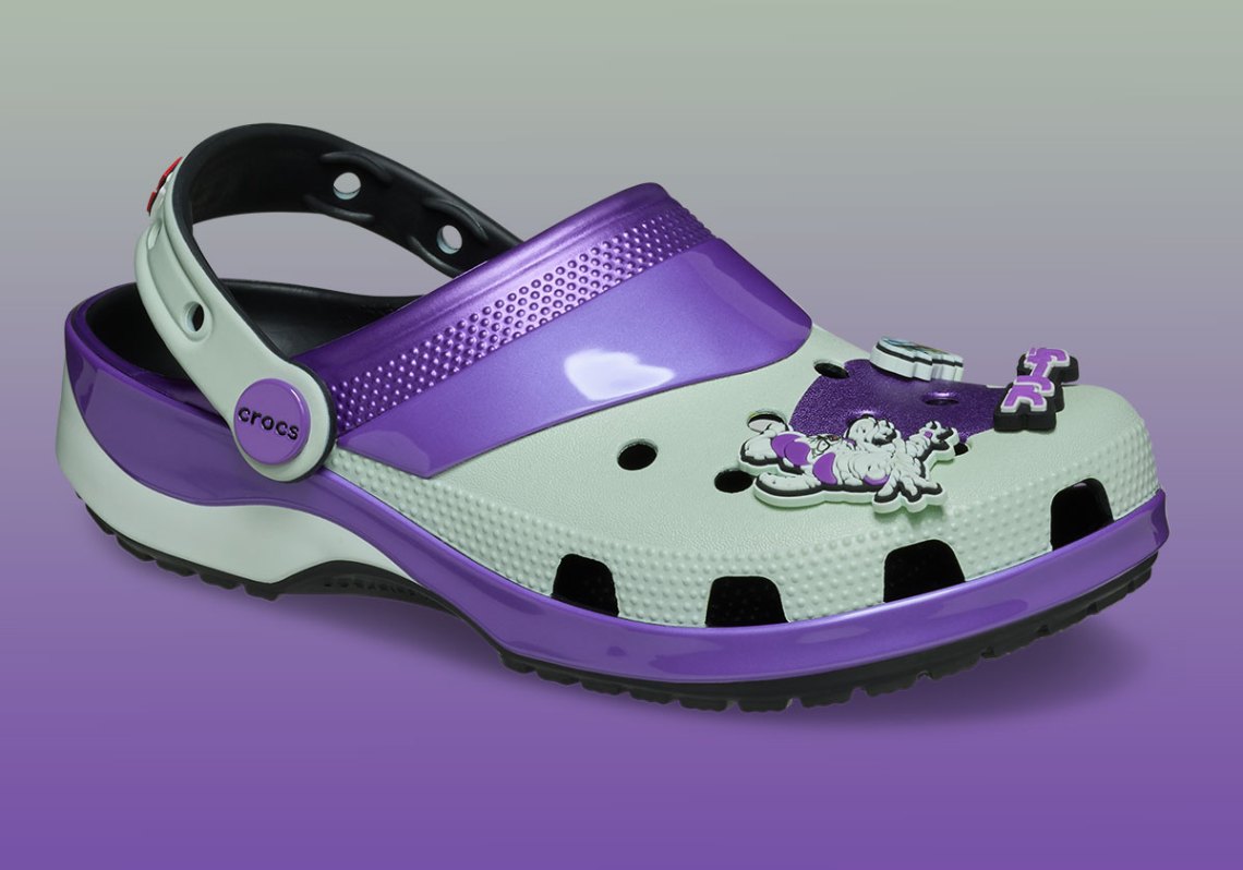 Dragon Ball Z Crocs Release Date May 2025 | SneakerNews.com display picture 1