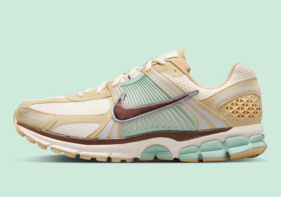 Nike Vomero 5 Team Gold IB2987-700 | SneakerNews.com display picture 3