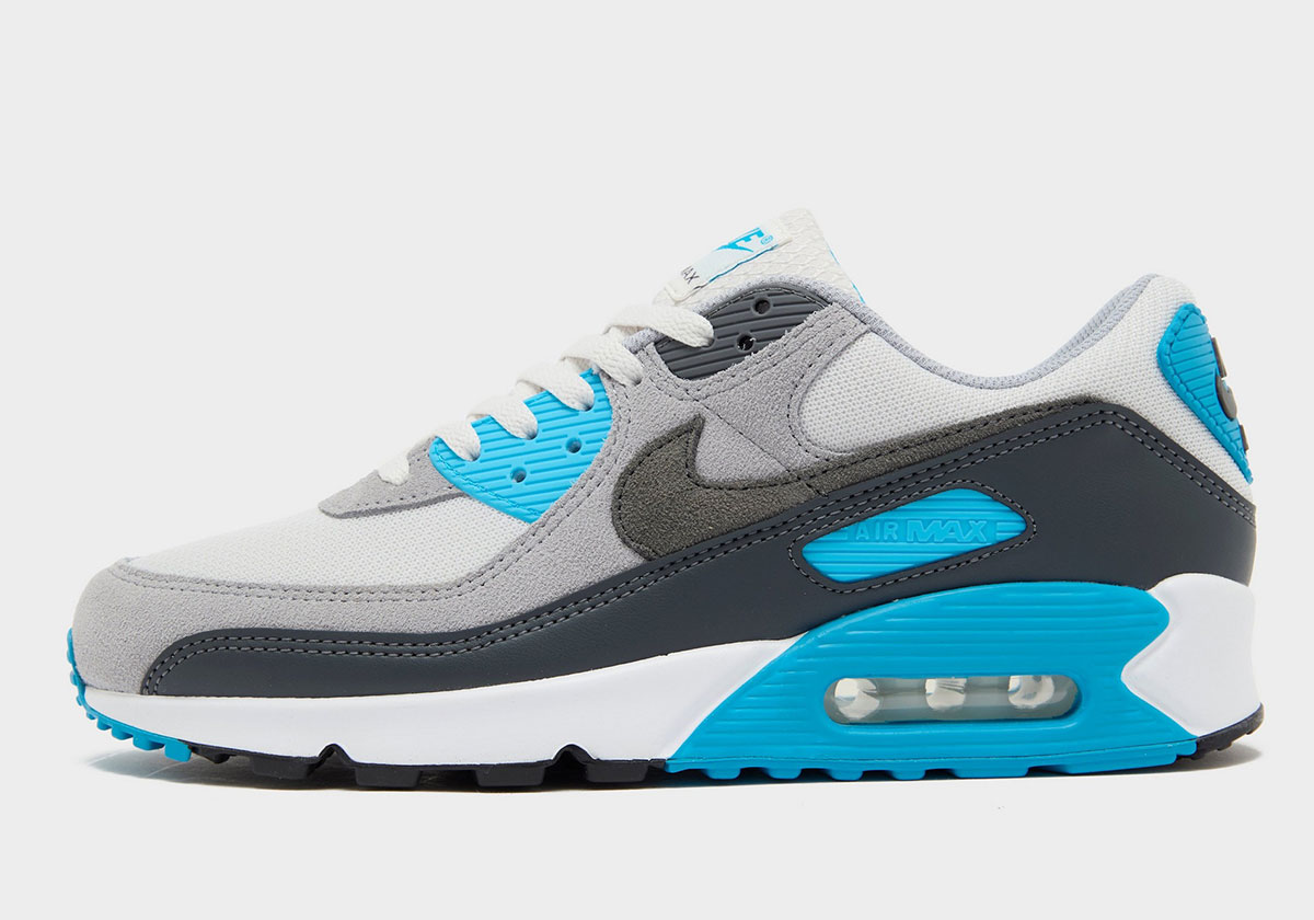 Air Max 90 Blue Lightning 1
