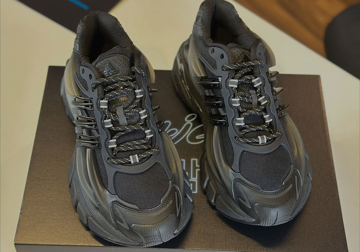 Black Adidas Jellyfish 1