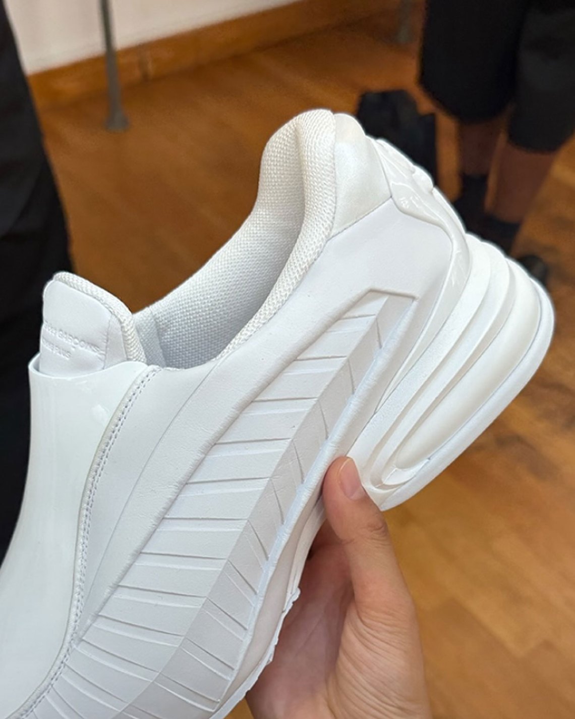 Comme des Garçons HOMME Plus Nike Air Max Dolce | SneakerNews.com