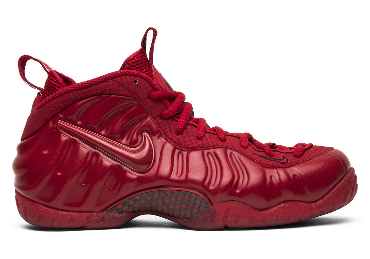 【極美品】NIKE AIR FOAMPOSITE PRO Red 【27.5㎝】 Nike Foamposite Pro Gym Red HF0794-600 | SneakerNews.com