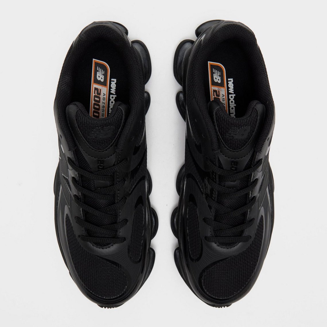 BNIB New Balance ABZORB 2000 Triple Black Size 14 U2000ETB …F3 Buy New Balance ABZORB 2000  main image 2