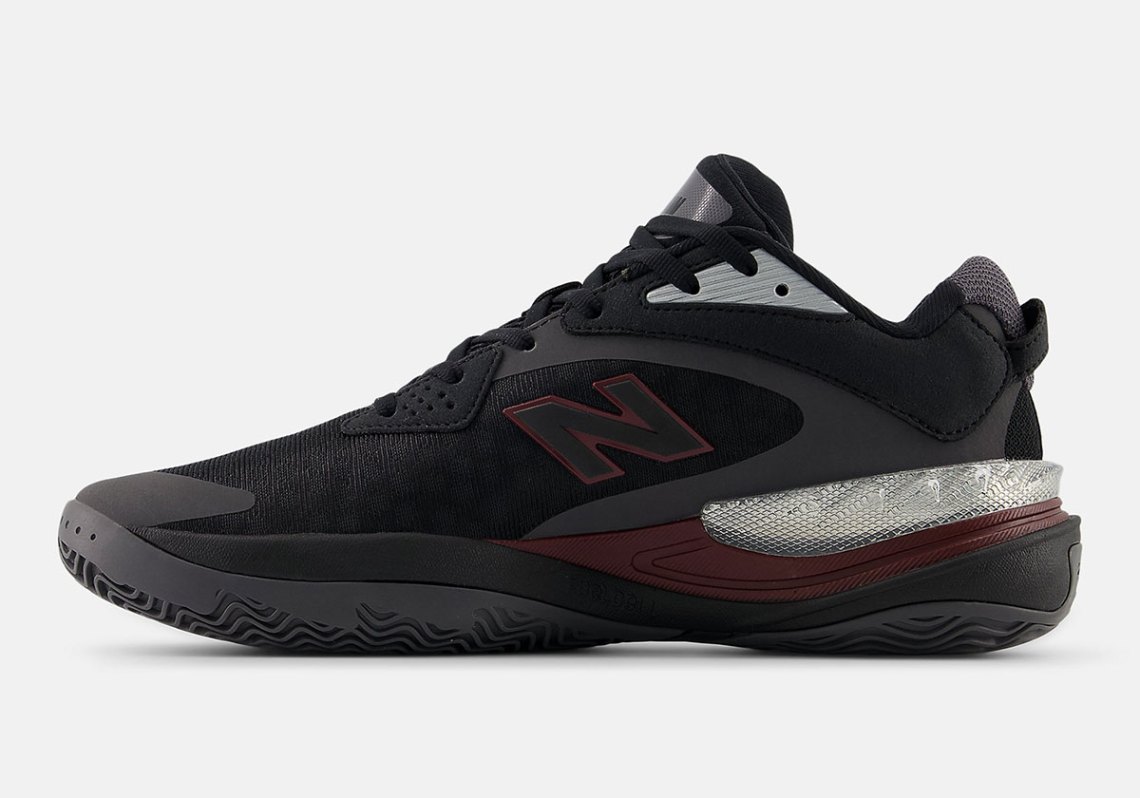 New Balance Hesi Low v2 Black/Maroon | SneakerNews.com display picture 3