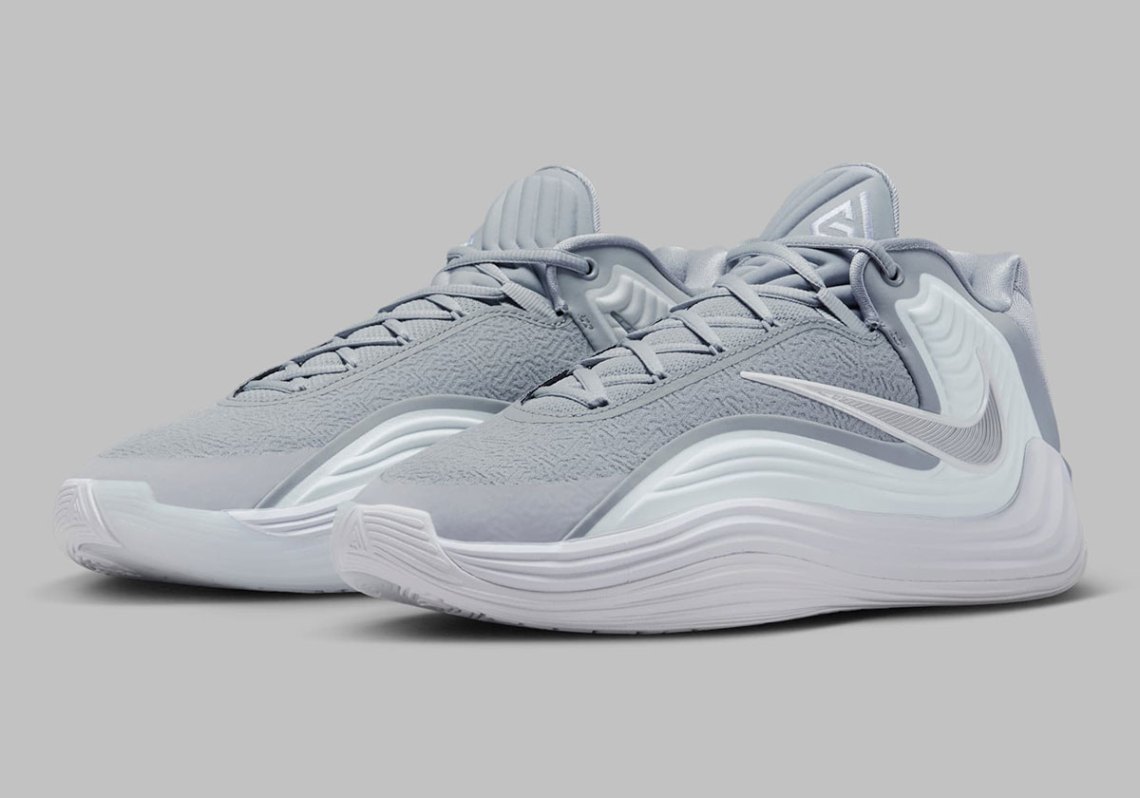 Nike Giannis Freak 7 TB Wolf Grey Nike Giannis Freak 7 TB Wolf Grey - II7518-001 Release Info main image 2