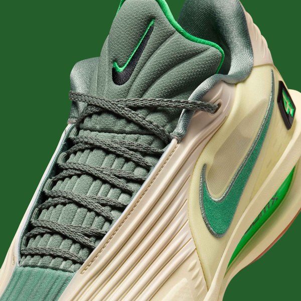 Nike GT Cut 3 Turbo Jrue Holiday 2025 | SneakerNews.com