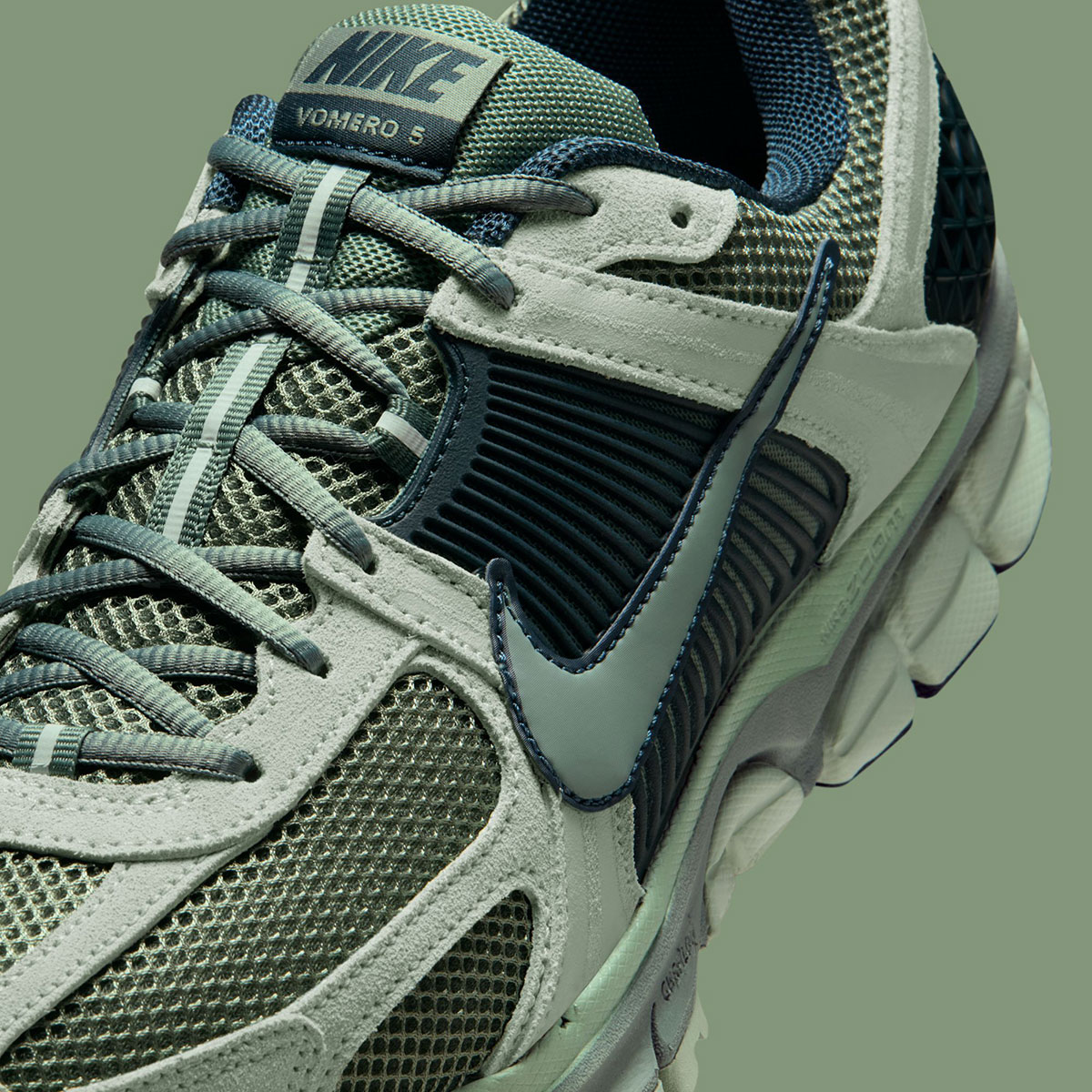 Nike Zoom Vomero 5 Seafoam Clay Green Armory Navy Hf1553 005 7