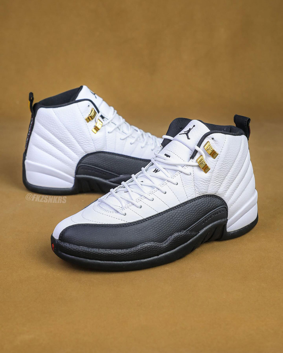Taxi Jordan 12s 2025 8