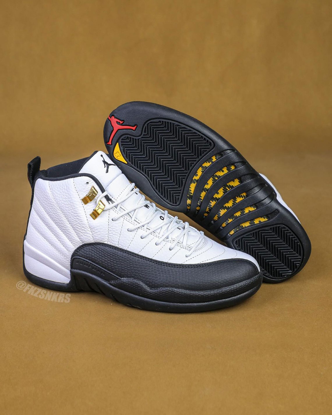 Air Jordan 12 Retro Taxi 2025 CT8013 117 Size 8.5 Black White Flu Bulls Tux CT8013 117 Air Jordan 12 Retro Taxi (2025) | eBay main image 4