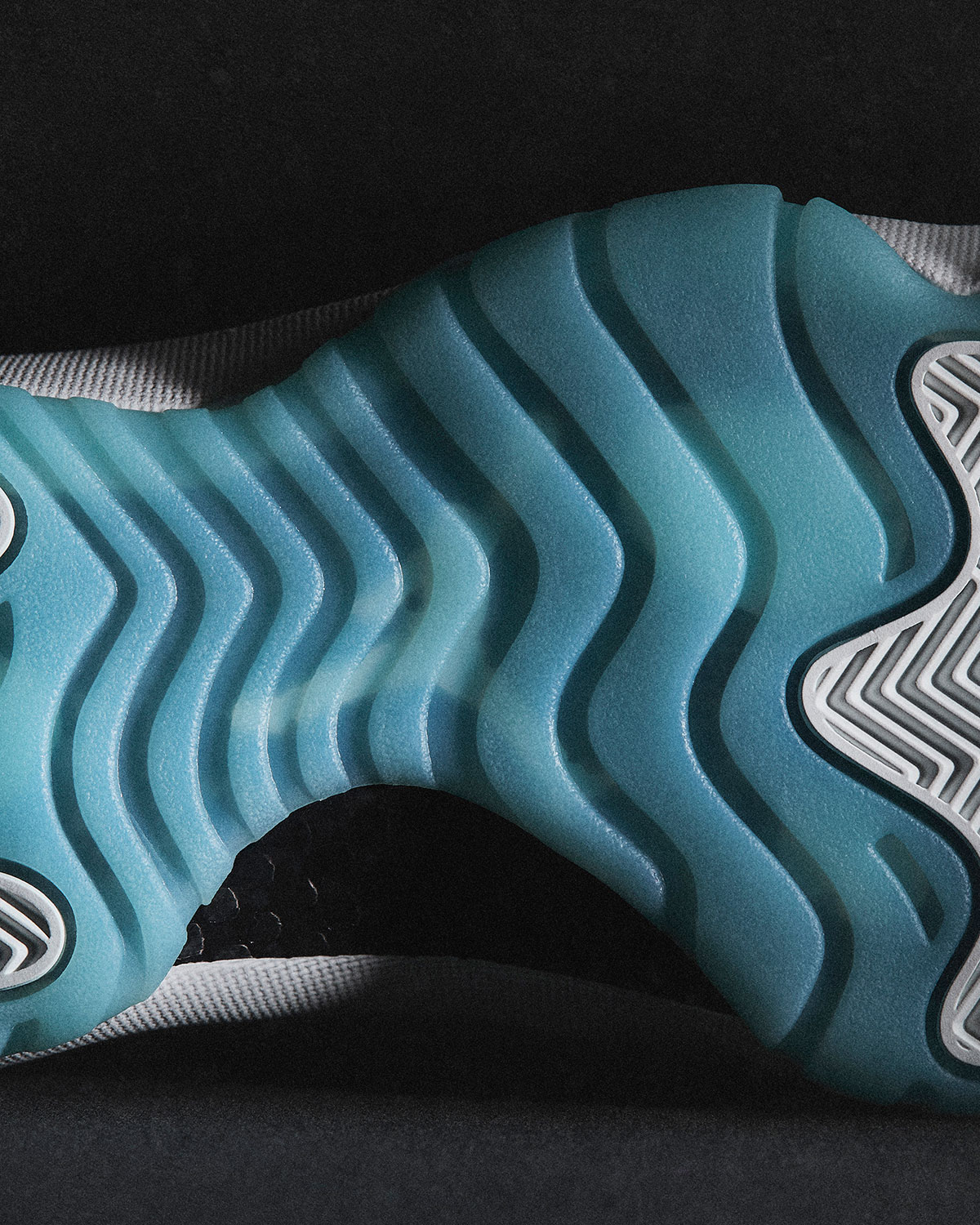 Air Jordan 11 H Town Houston Io8960 707 2