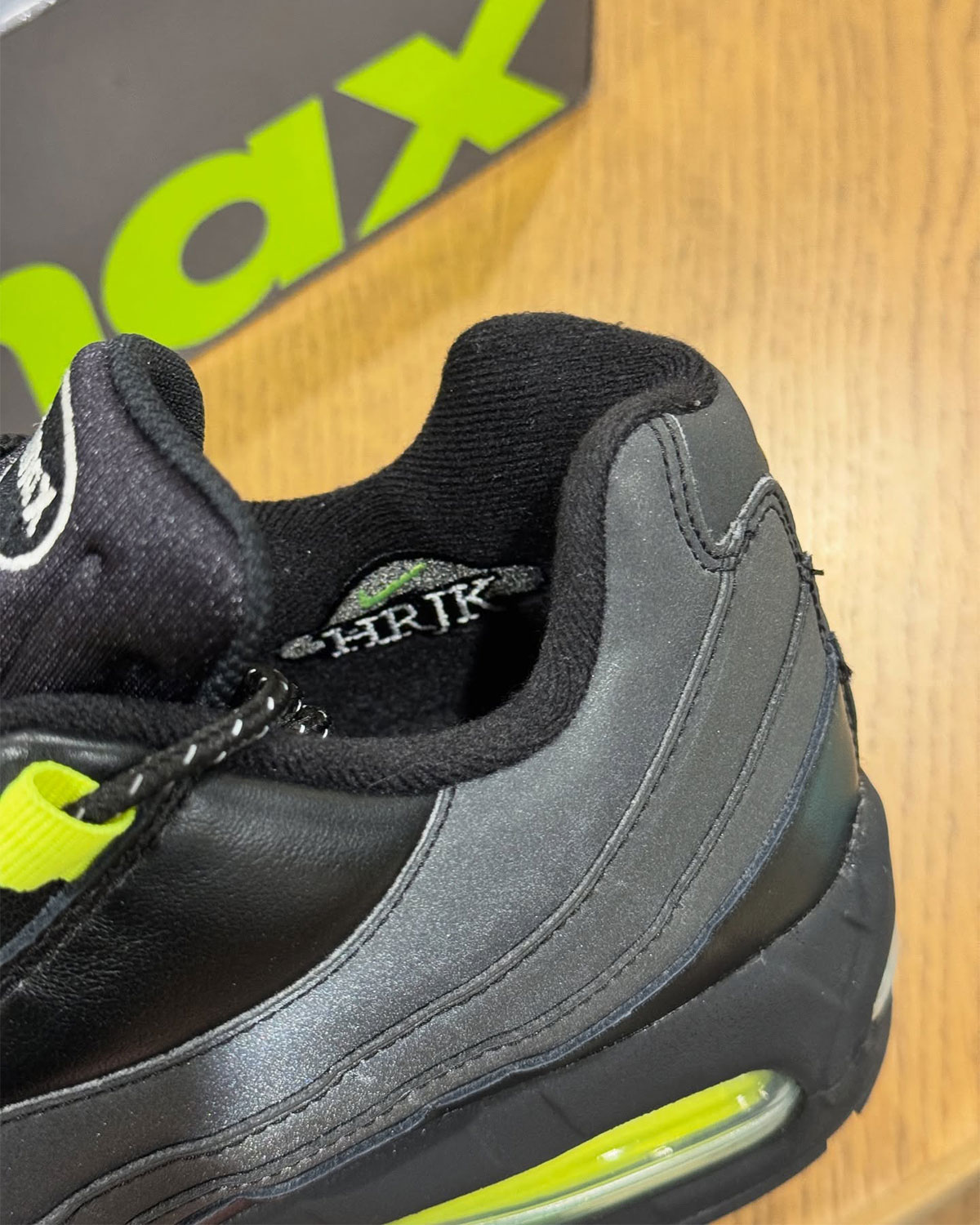 Atmos Harajuku Nike Air Max 95 11