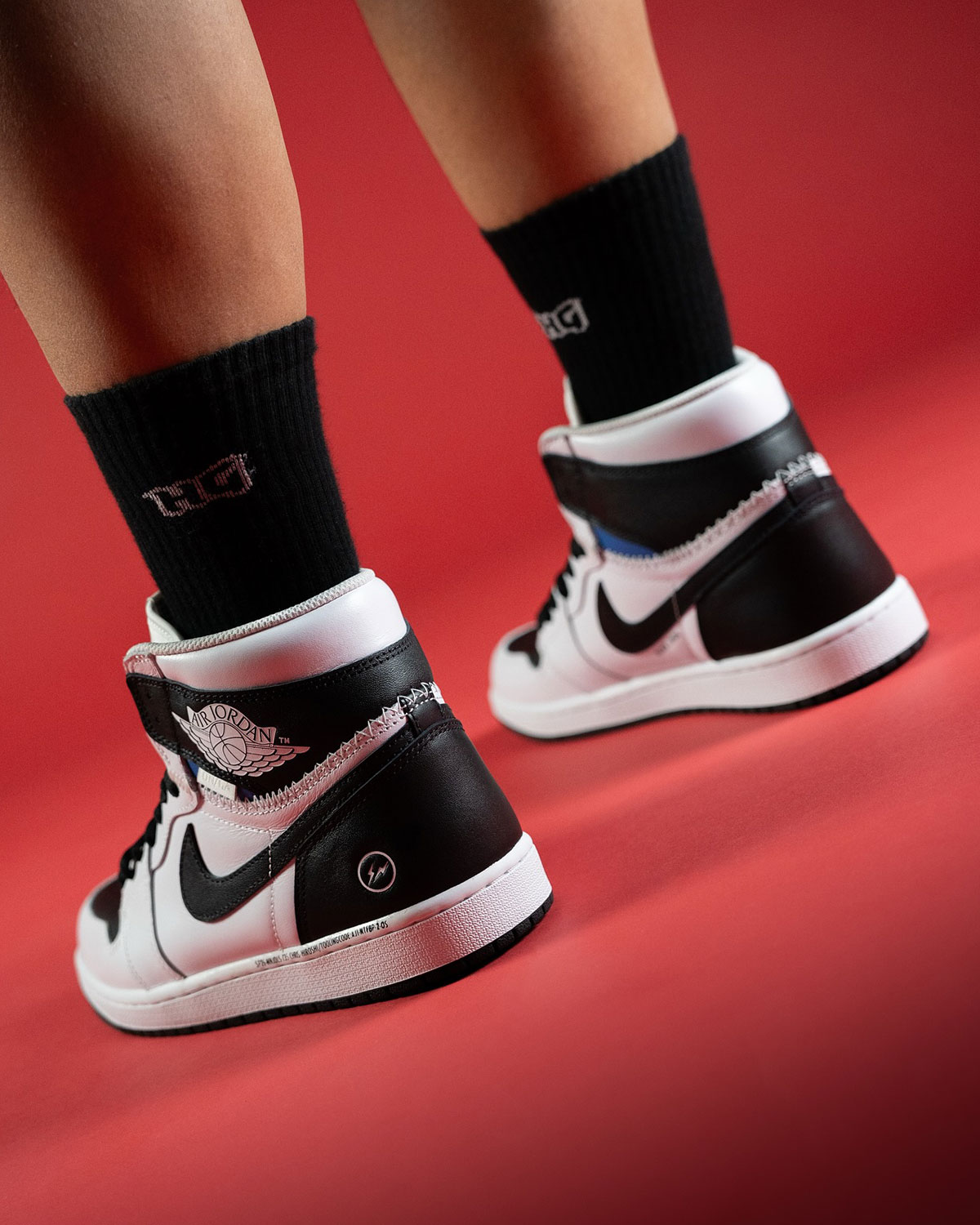 Jordan 1 Fragment Union White Black 2