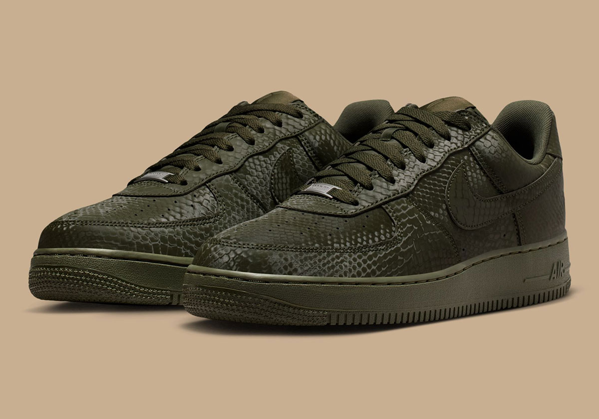 Official Images Of The Kobe x Nike Air Force 1 Low “Cargo Khaki”